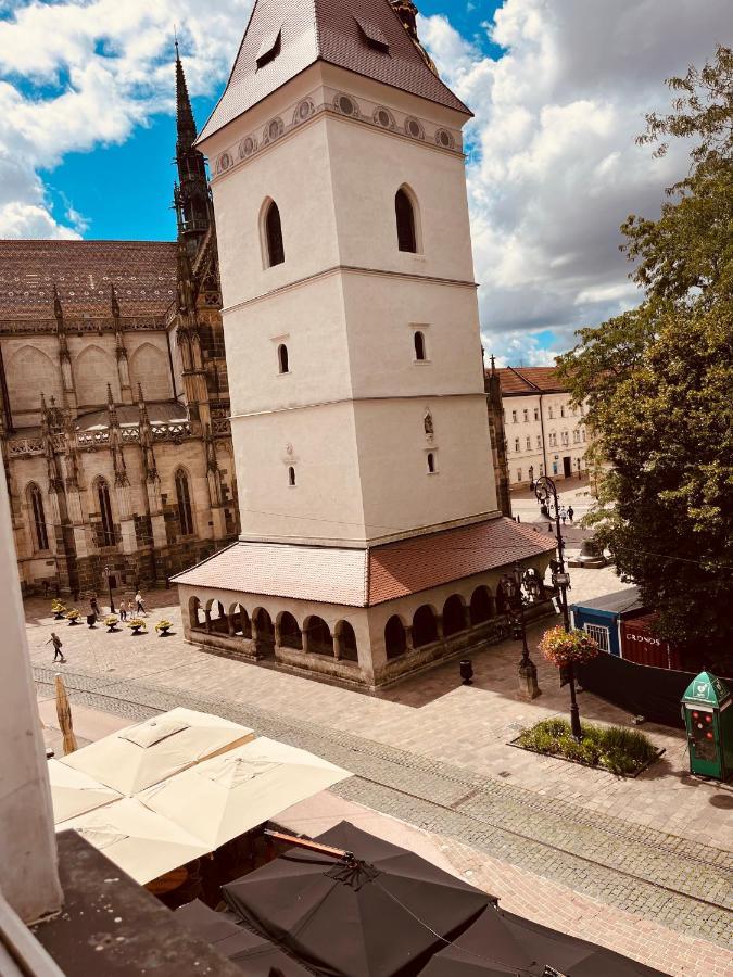 Best View In The Heart Of Kosice Apartment Ngoại thất bức ảnh